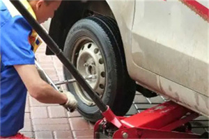 伊金霍洛旗附近拖车24小时服务热线电话